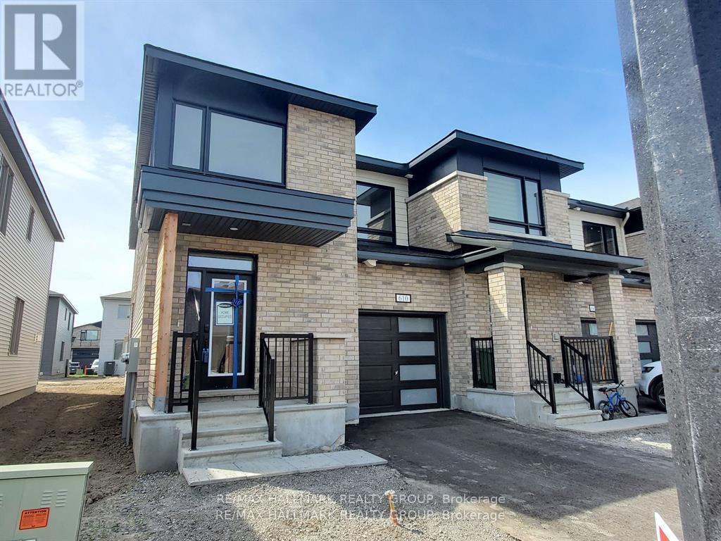 610 FENWICK WAY, Ottawa, Ontario