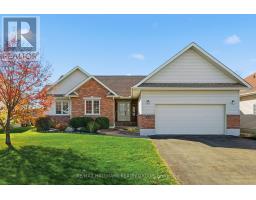 54 CHRISTIE LANE, North Dundas, Ontario