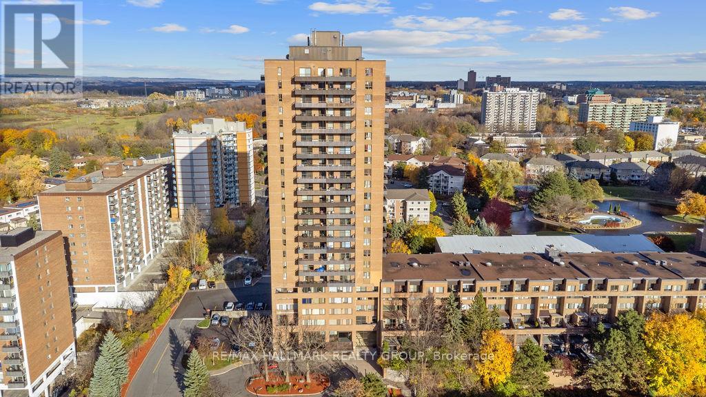 350 - 505 ST LAURENT BOULEVARD, Ottawa, Ontario