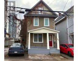 82 BEECH STREET, Ottawa, Ontario