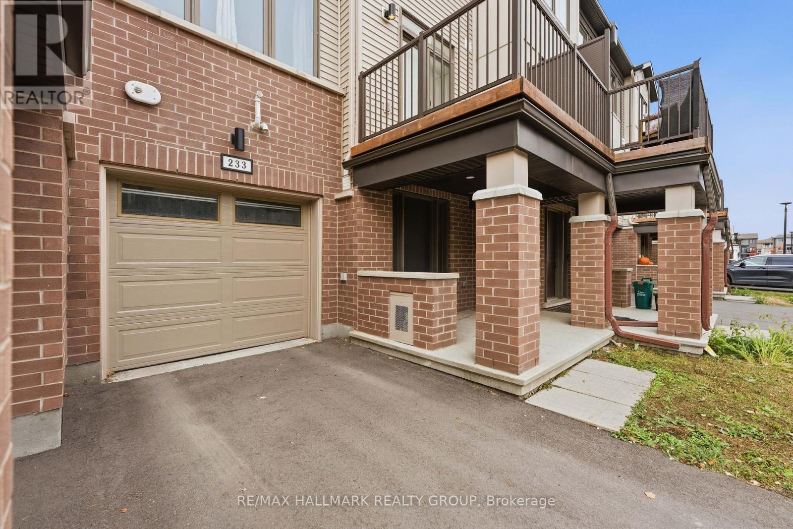 233 ANYOLITE PRIVATE, Ottawa, Ontario