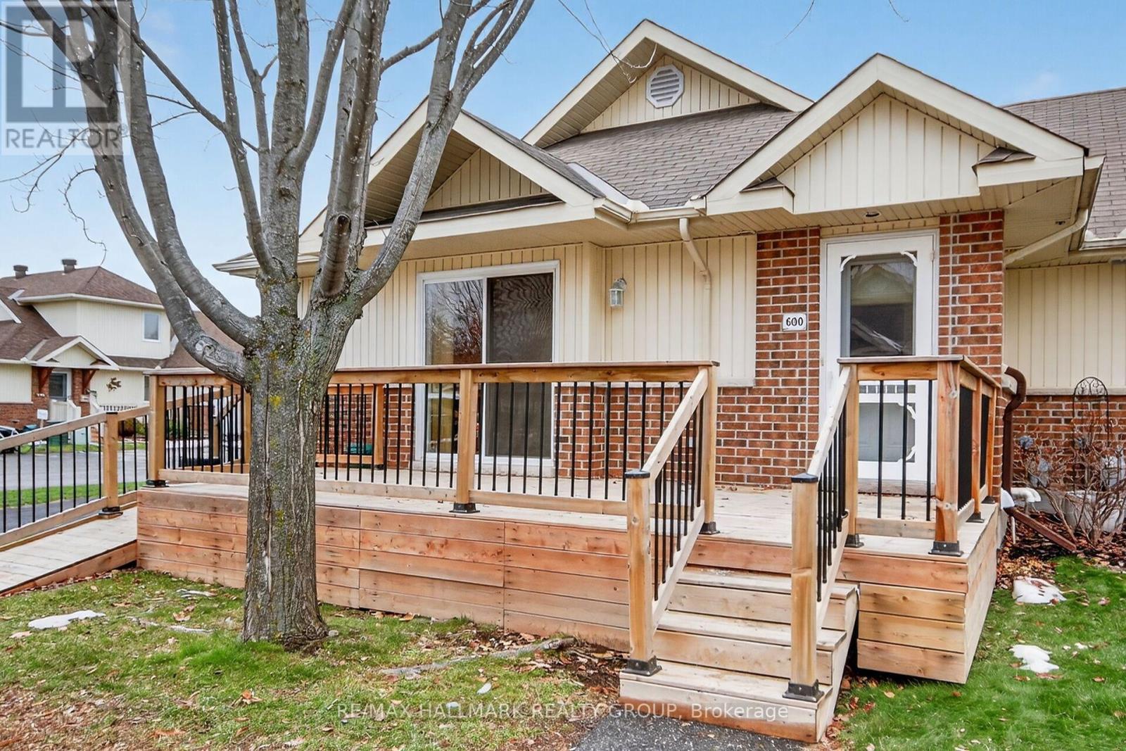 600 SUNBEAM PRIVATE, Ottawa, Ontario