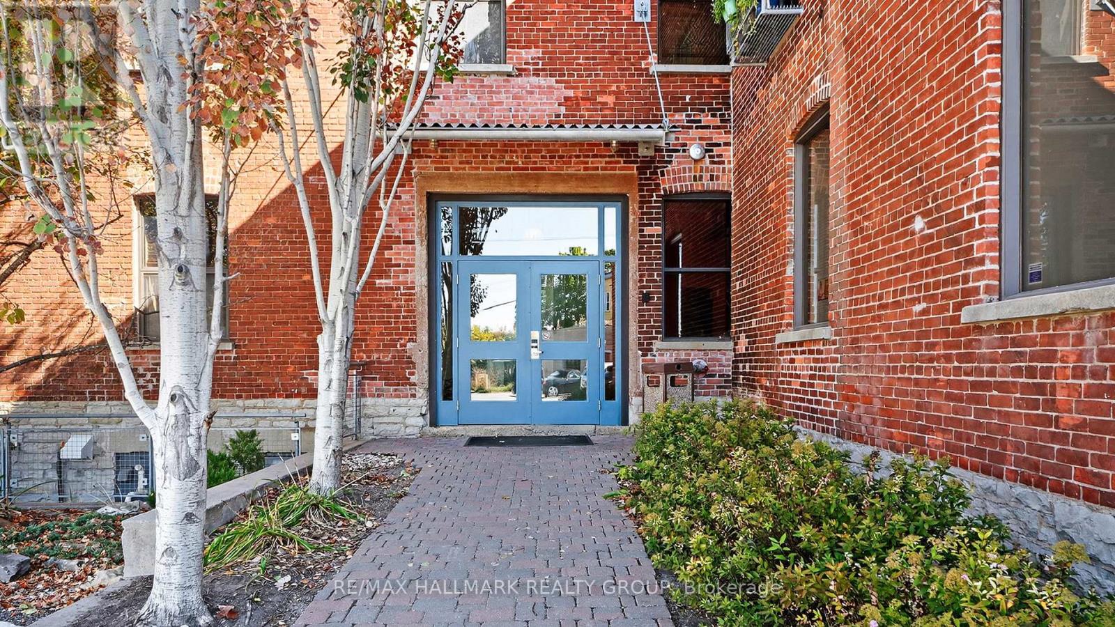 114 - 83 LITTLE BRIDGE STREET, Mississippi Mills, Ontario