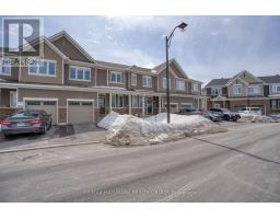 30 FOCALITY CRESCENT, Ottawa, Ontario