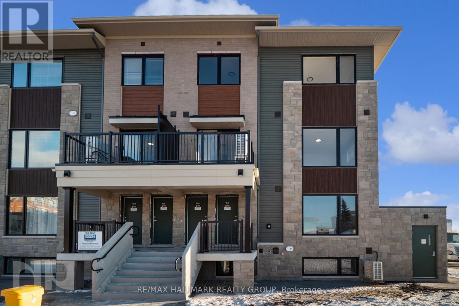 14 - 301 GLENROY GILBERT DRIVE, Ottawa, Ontario