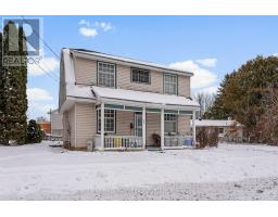 702 FRONT STREET, Pembroke, Ontario